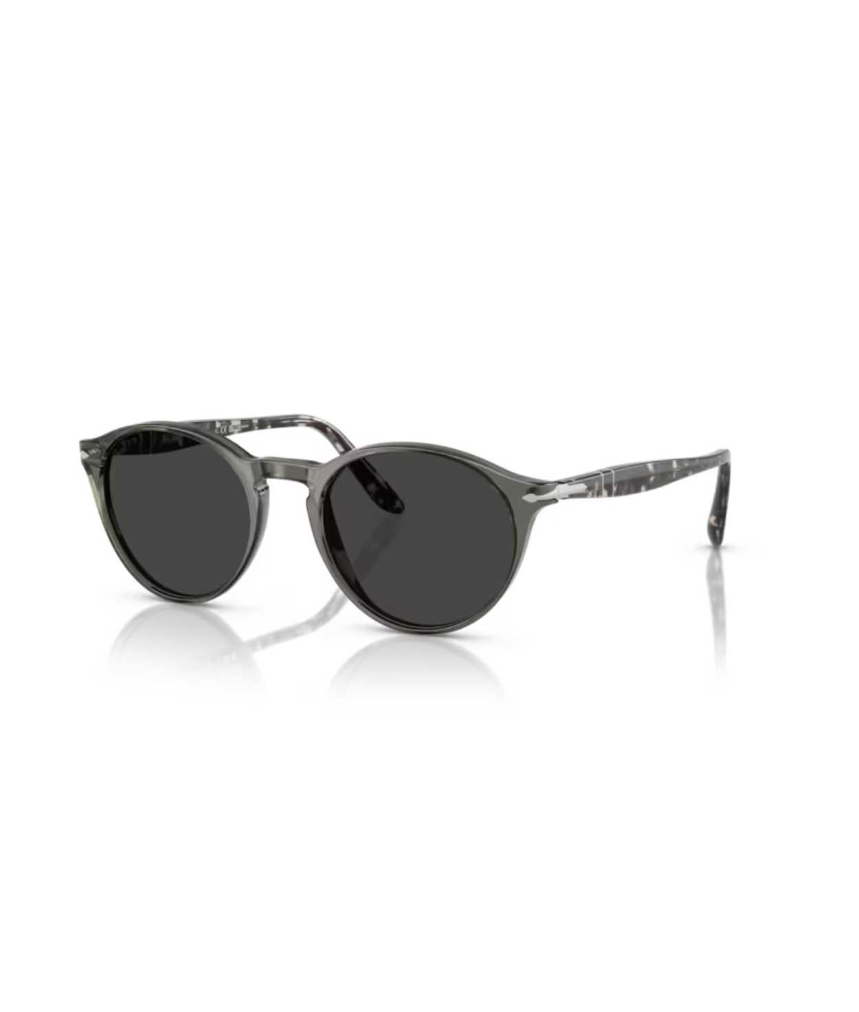 Smoke-Polarized black