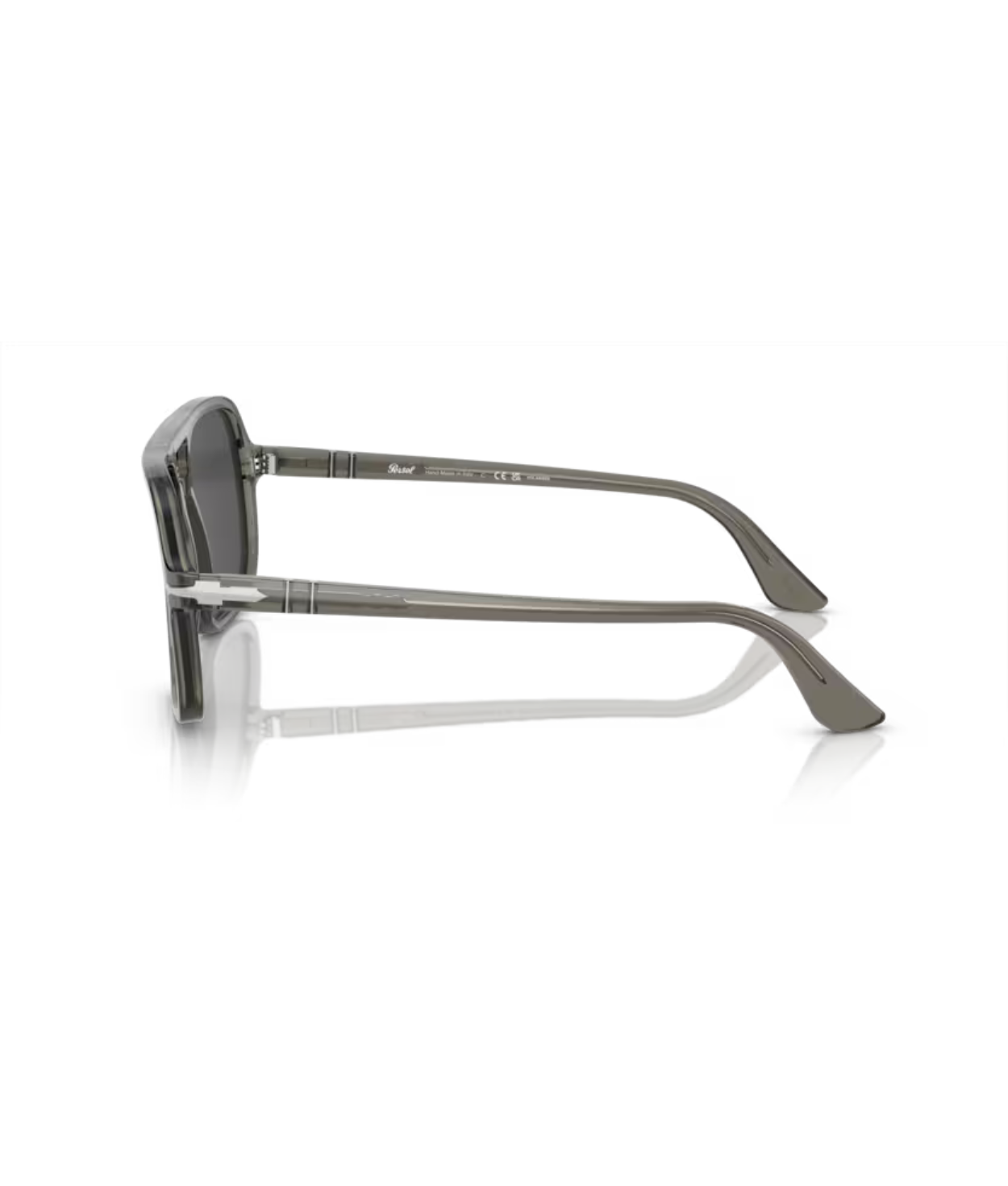 Smoke-Polarized black